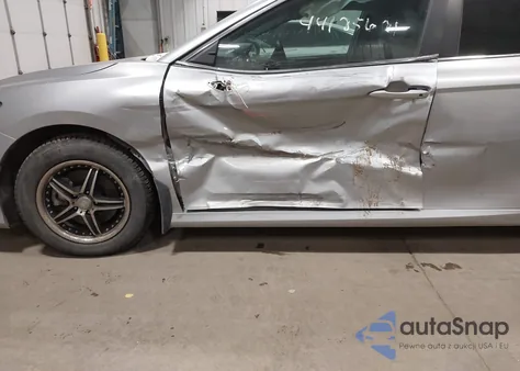 2019 Toyota Camry Le from USA, damaged, VIN 4T1B11HK5KU201305